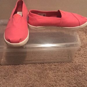 Brand New Never Worn Toms